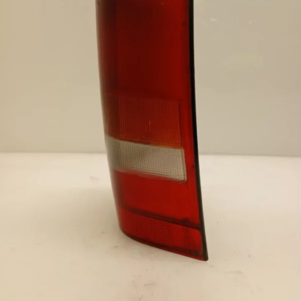 Faro posteriore Mercedes Benz VITO 2000 A6388201764