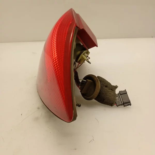 Faro posteriore Skoda FABIA 2009 5J6945112