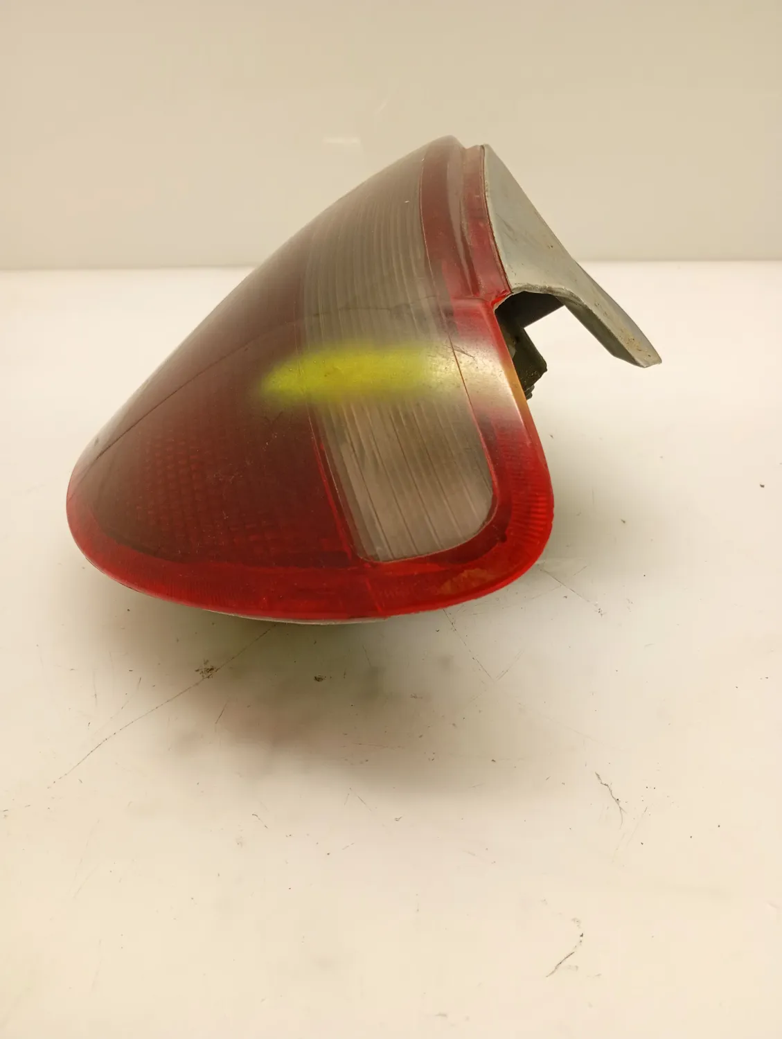 Faro posteriore Toyota Yaris 2002 8155052130