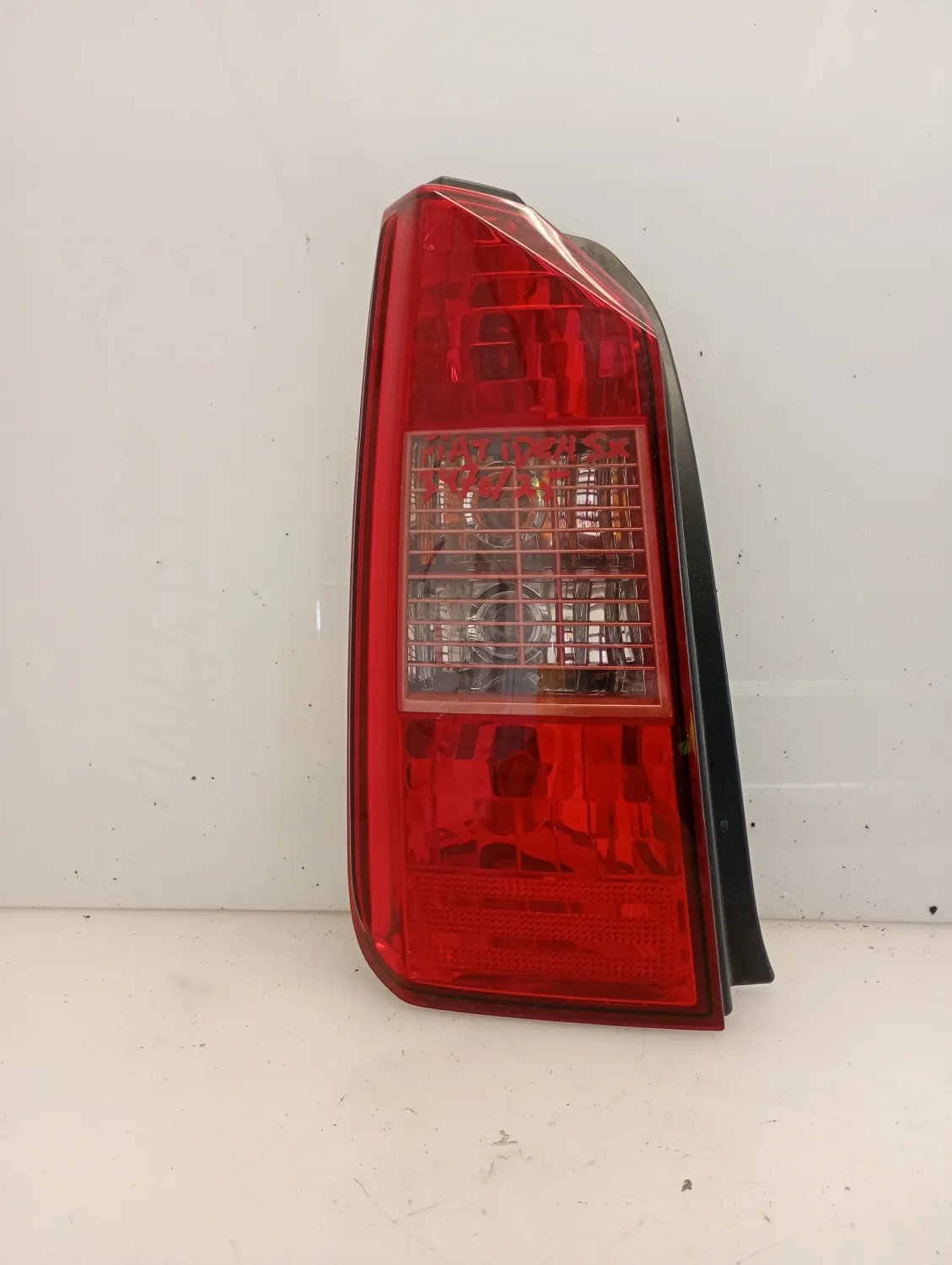 Faro posteriore sinistra Fiat Idea (2003 – 2010) 1.3 51 KW diesel 46829509 188A9000