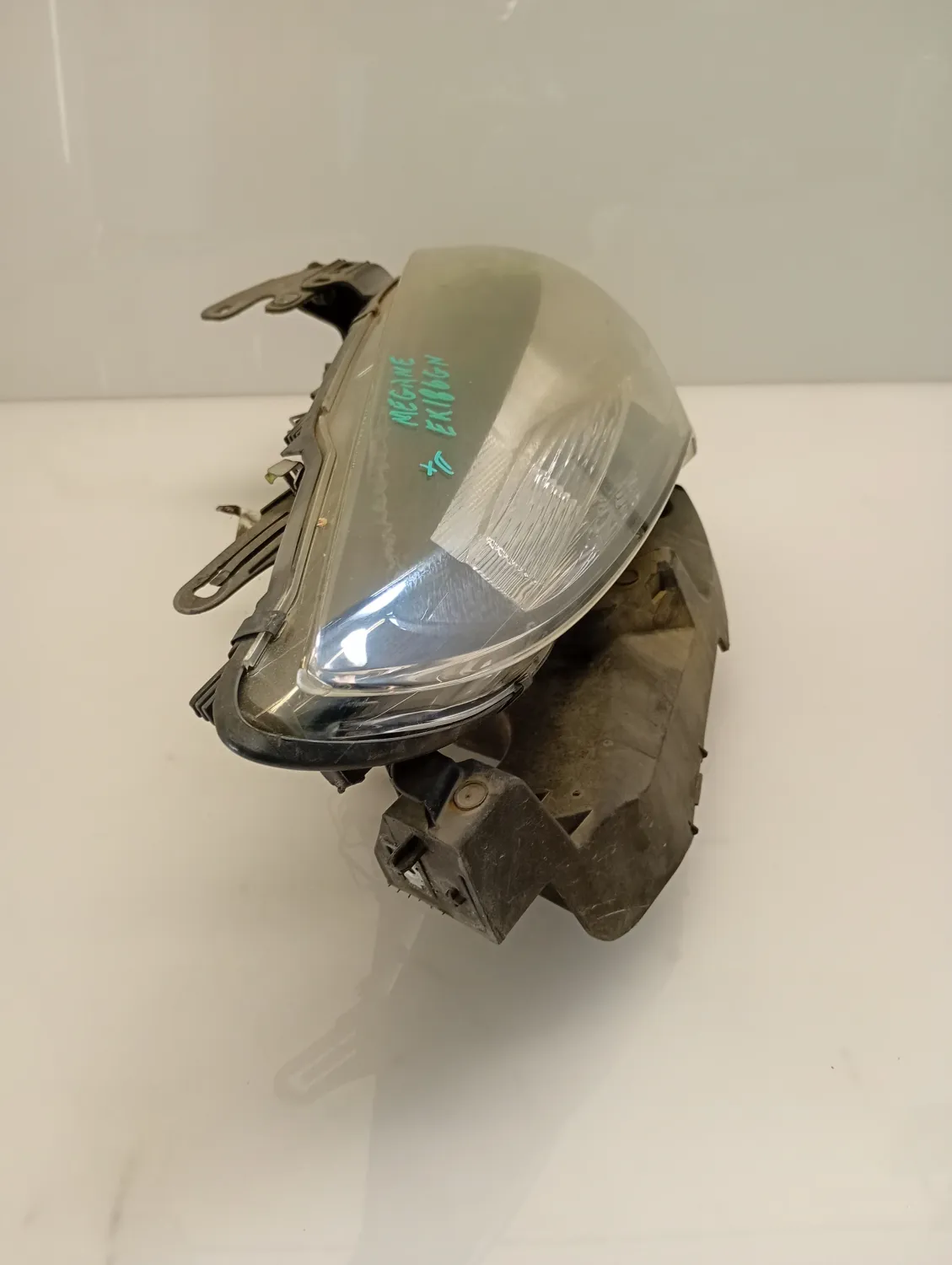 Faro ant. destra Renault Megane 3a Serie (2008 – oggi) 1.5 81 KW diesel 260100850R K9K R8