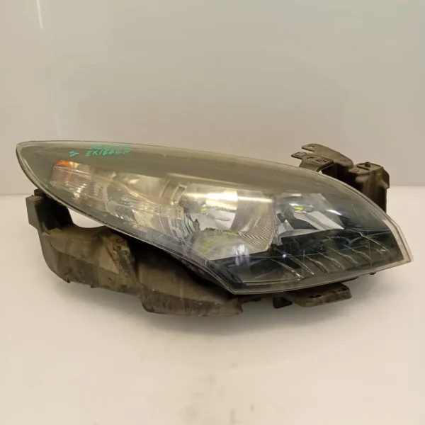 Faro ant. destra Renault Megane 3a Serie (2008 – oggi) 1.5 81 KW diesel 260100850R K9K R8