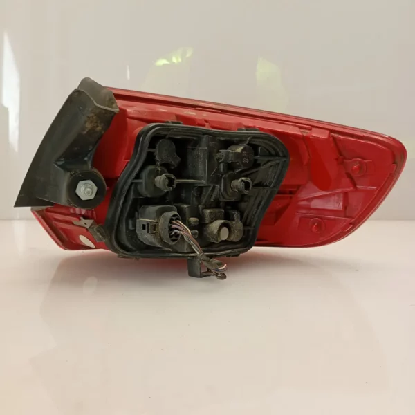 Faro posteriore est. sinistra Audi A3 (2003 – 2010) 1.6 77 KW diesel 8P4945095E CAY