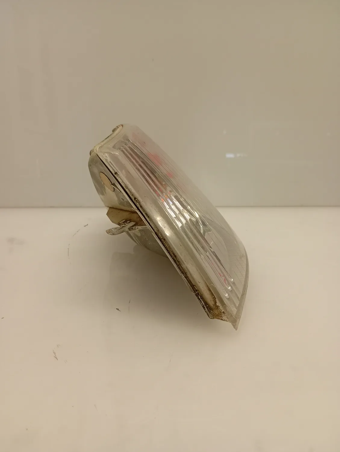 Freccia ant. sinistra Volvo V40 (2000 – 2004) 1.9 85 KW diesel D4192T3