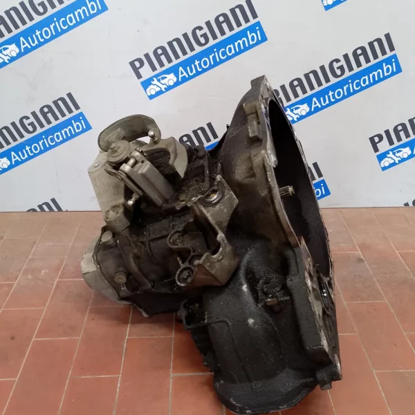 Cambio completo Opel Zafira (2005 – oggi) 1.6 69 KW benzina/metano 93191522 Z16YNG