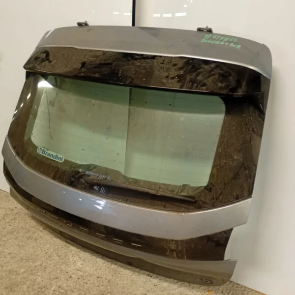 Portellone post. Peugeot 208 2024 9827593080