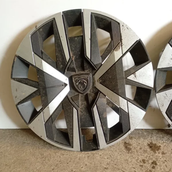 Borchia ruota Peugeot 208 2024