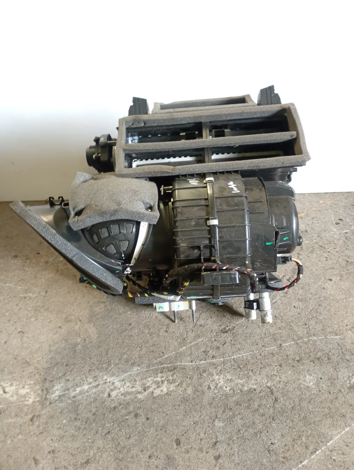 Ventola motorino ventilazione abitacolo Peugeot 208 2024