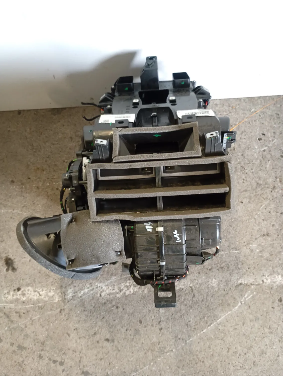 Ventola motorino ventilazione abitacolo Peugeot 208 2024