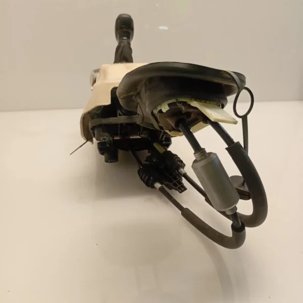 Leva cambio completo Peugeot 208 2024 9824124780