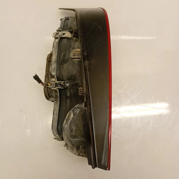 Faro posteriore Volkswagen UP! 2014 1S0945096G