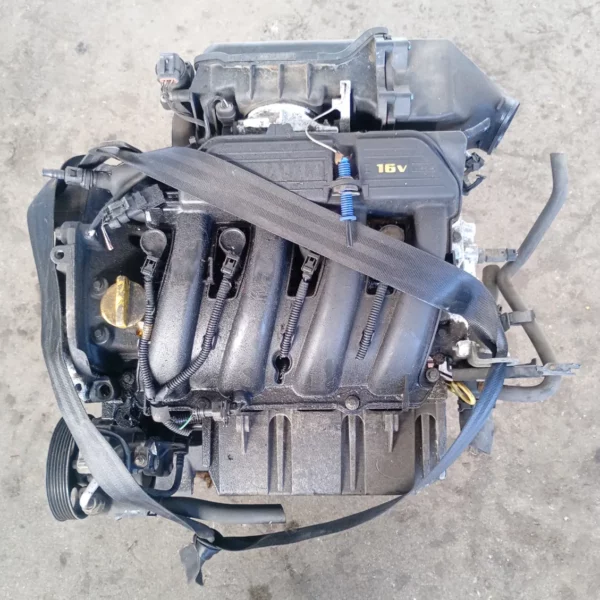 Motore completo Dacia Duster (2010 – 2013) 1.6 77 KW benzina K4M A6