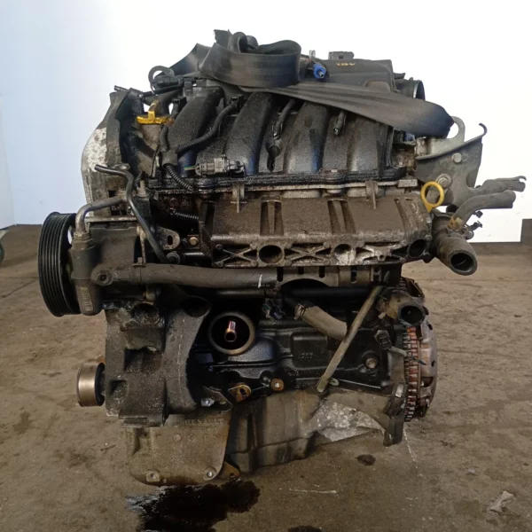 Motore completo Dacia Duster (2010 – 2013) 1.6 77 KW benzina K4M A6