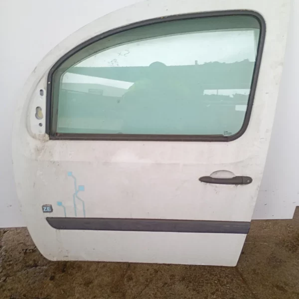 porta anteriore sinistra Renault Kangoo 3u00aa Serie 2014 5AM 40