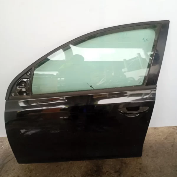 Porta anteriore sinistra Volkswagen Golf (2008 – oggi) 1.4 59 KW benzina 5K4831055H CGG