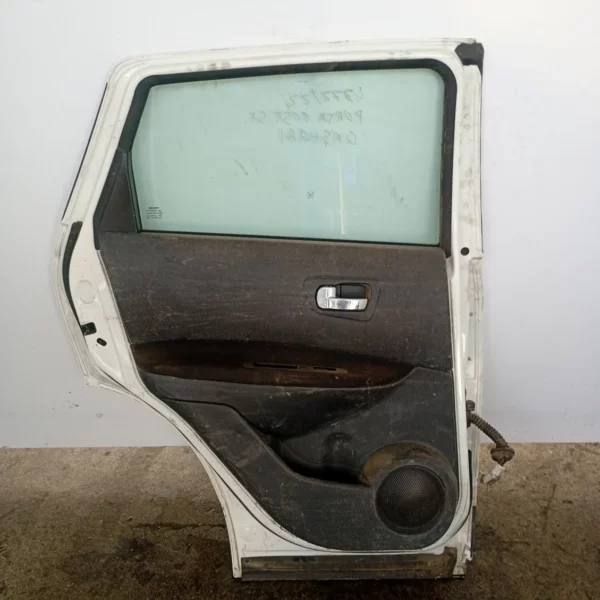 Porta posteriore sinistra Nissan Qashqai (2010 – 2014) 1.5 81 KW diesel H2101JD0MC K9K