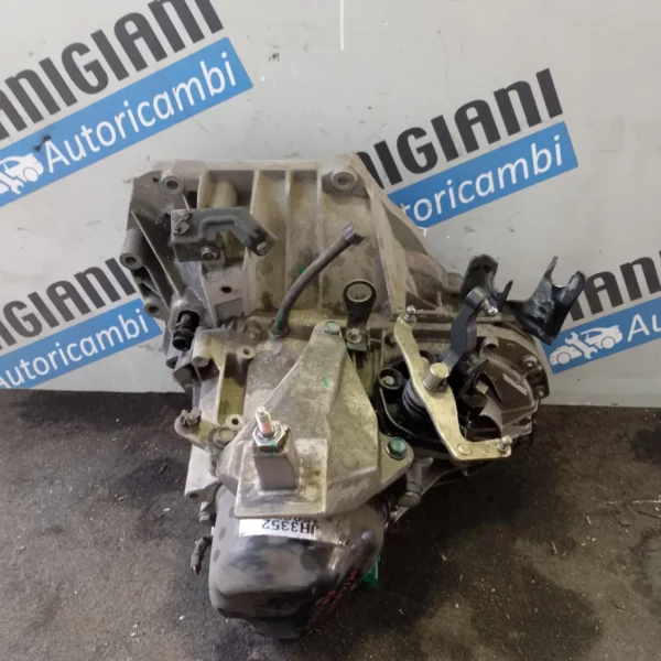 Cambio completo Nissan Micra (2010 – oggi) 1.2 59 KW benzina 3201000Q9H HR12