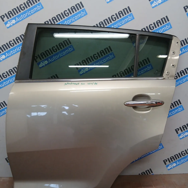 Porta posteriore Kia SPORTAGE 3a Serie 2015 770033W000