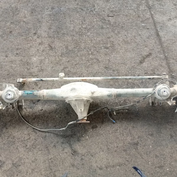 Assale posteriore Suzuki IGNIS 1a Serie 2003 4651080G11000