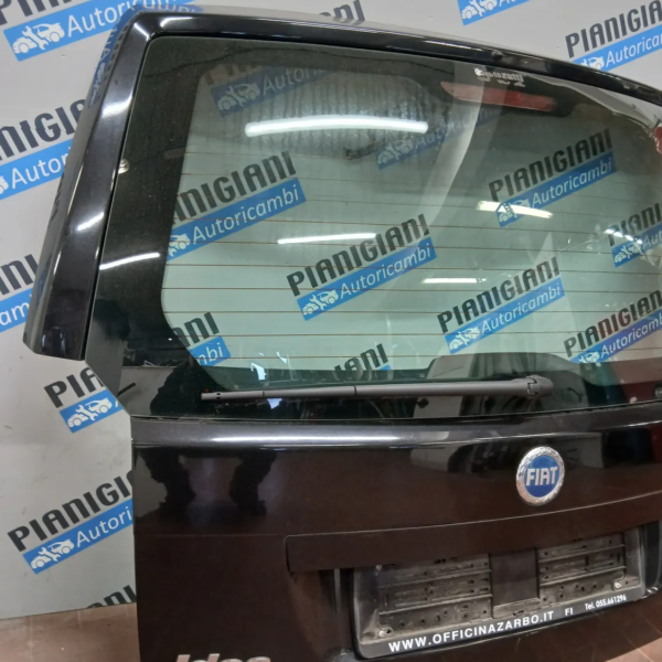 Portellone post. Fiat Idea (2003 – 2010) 1.2 59 KW benzina 46825849 188A5000