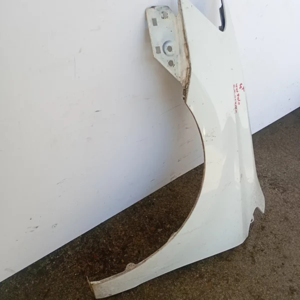 Parafango anteriore sinistra Volkswagen Polo (2014 – 2018) 1.4 55 KW diesel 6R0821105H CUS