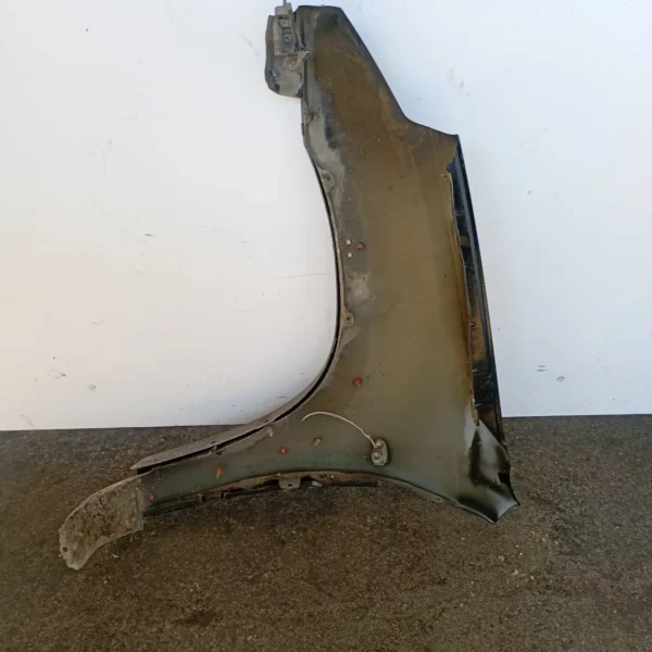 Parafango anteriore destra Toyota Rav 4 2a Serie (2000 – 2006) 2.0 85 KW diesel 5381142190 1CD FTV