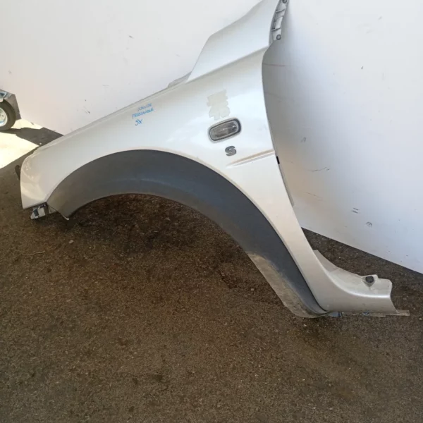 Parafango anteriore Land Rover FREELANDER 2004 ASB490130