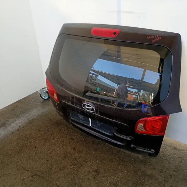 Portellone post. Hyundai SANTA FE 2a Serie 2007 737002B600