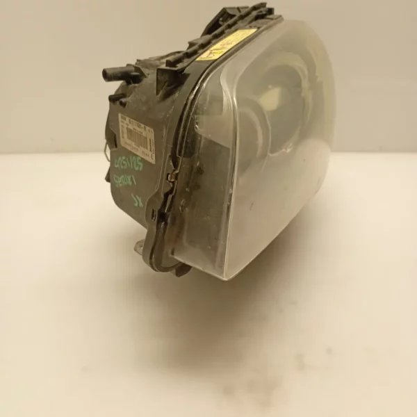 Faro ant. sinistra Bmw Serie 1 (2007 – 2012) 2.0 130 KW diesel 63117180839 N47D20A