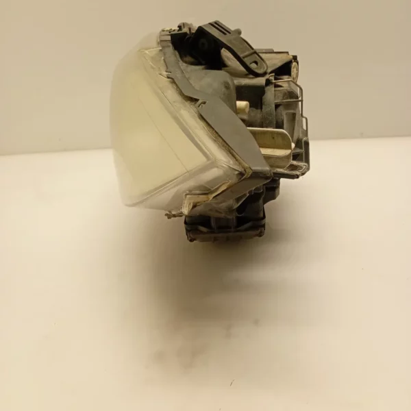 Faro ant. sinistra Bmw Serie 1 (2007 – 2012) 2.0 130 KW diesel 63117180839 N47D20A