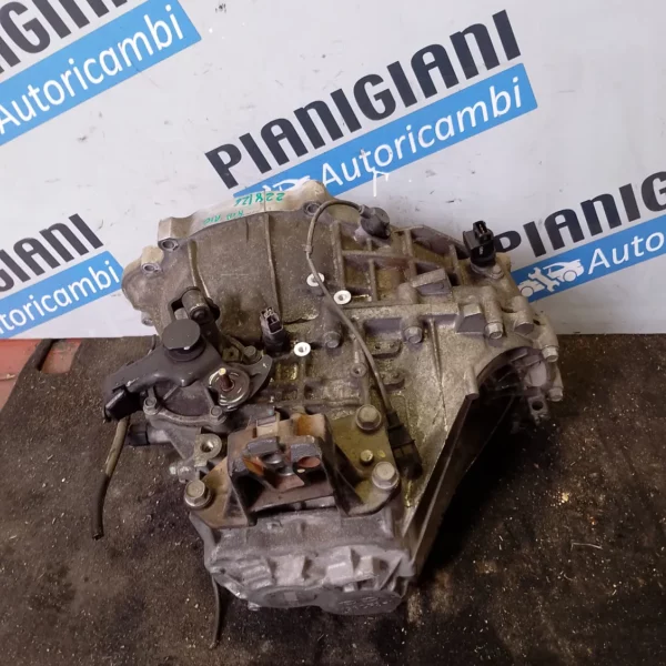 Cambio completo Kia Rio 3a Serie (2011 – 2015) 1.4 66 KW diesel 4300032810 D4FC