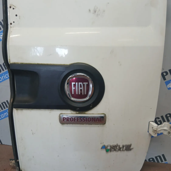 Battente post. destra Fiat Doblo’ Cargo (2015 – oggi) 1.4 88 KW benzina/metano 52000032 198A4000