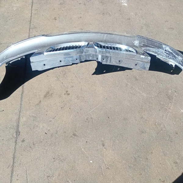 Paraurti anteriore Bmw Serie 1 (2004 – 2007) 2.0 95 KW benzina N46B20B