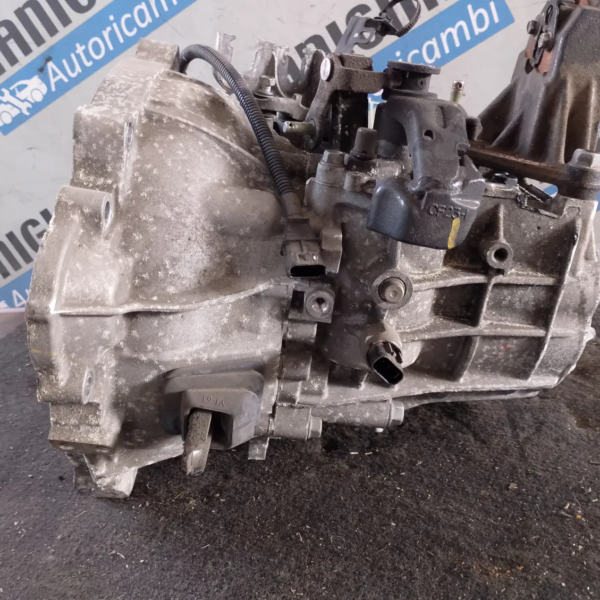 Cambio-6 marce Kia Sportage 3a Serie (2014 – 2016) 1.7 85 KW diesel D4FD