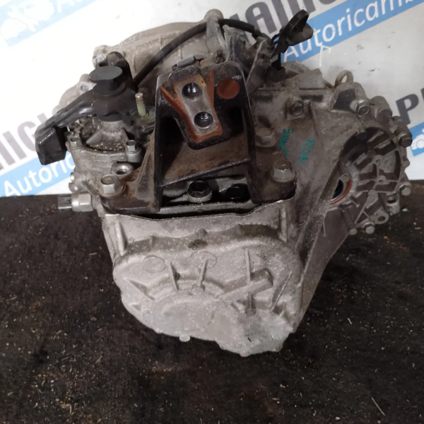 Cambio-6 marce Kia Sportage 3a Serie (2014 – 2016) 1.7 85 KW diesel D4FD