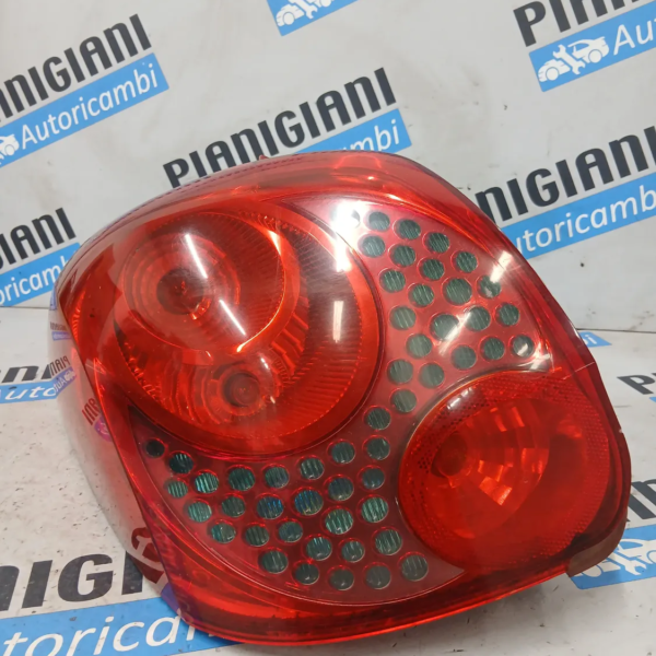 Faro posteriore Peugeot 207 2008 6350CT