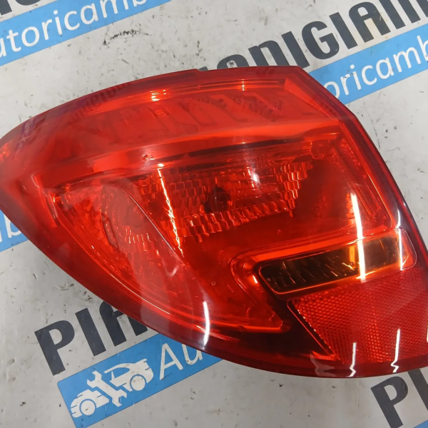 Faro posteriore est. sinistra Opel Meriva (2010 – oggi) 1.4 74 KW benzina 13435491 A14XER