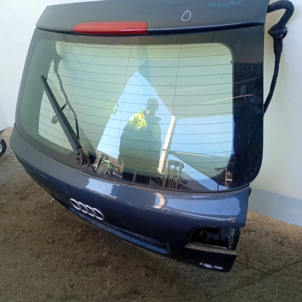 Portellone post. Audi A3 2008 8P4827023H