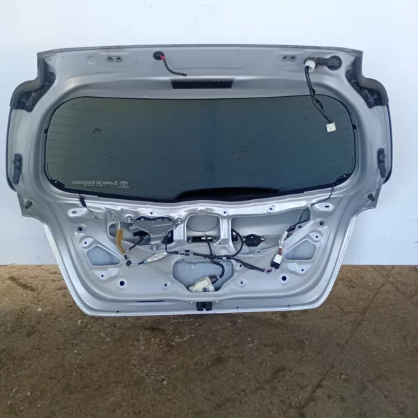 Portellone post. Toyota Yaris 2012 670050D160
