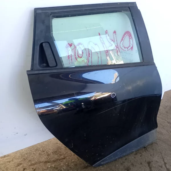 Porta posteriore destra Renault Clio 4a Serie (2012 – 2016) 1.5 55 KW diesel 821008626R K9K C6