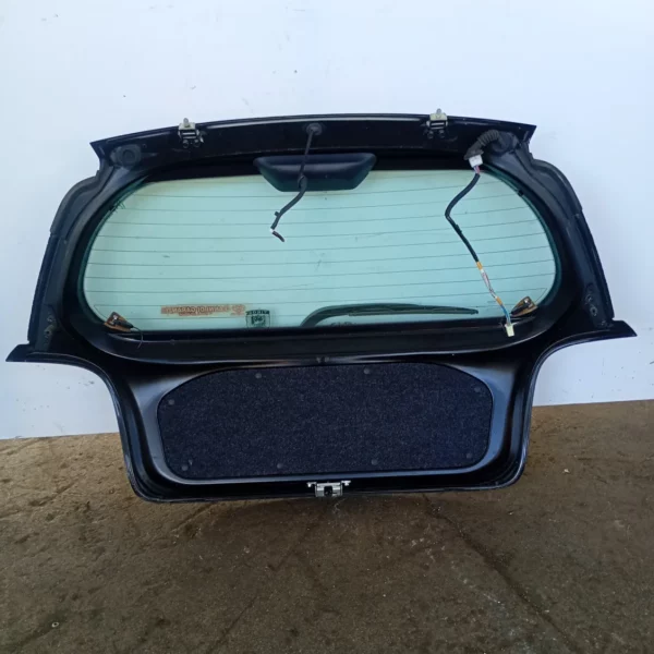 Portellone post. Toyota Yaris 2003 670050D020