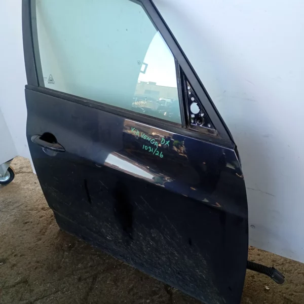 Porta anteriore destra Kia Venga (2010 – oggi) 1.4 66 KW diesel 760041P000 D4FC
