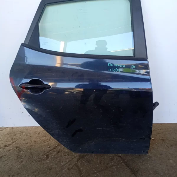 Porta posteriore destra Kia Venga (2010 – oggi) 1.4 66 KW diesel 770041P000 D4FC