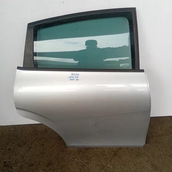Porta posteriore destra Seat Leon (2005 – 2013) 1.9 77 KW diesel 1P0833056 BXE