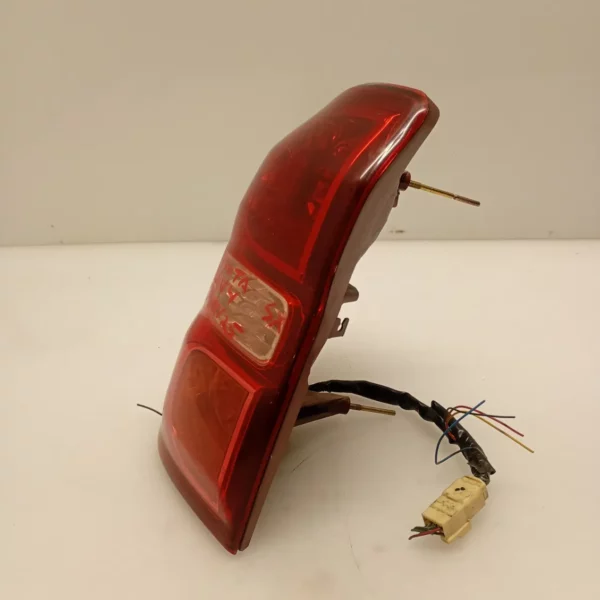 Faro posteriore Toyota RAV 4 2a Serie 2005 8156142060