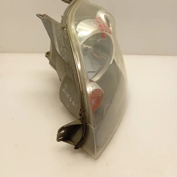 Faro ant. sinistra Ford Fiesta (2005 – 2008) 1.4 50 KW diesel 1416311 F6JB
