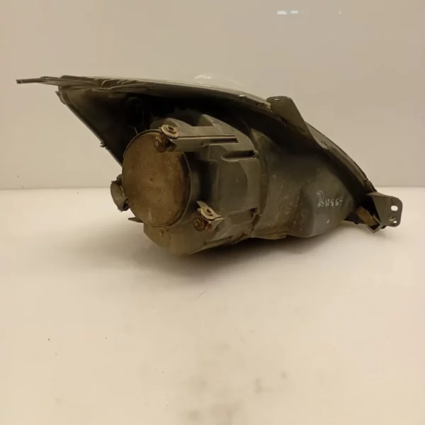 Faro ant. sinistra Ford Fiesta (2005 – 2008) 1.4 50 KW diesel 1416311 F6JB