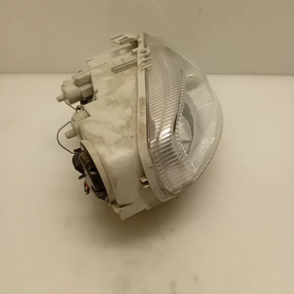 Faro ant. destra Alfa Romeo 147 (2000 – 2006) 1.9 85 KW diesel 46826194 937A2000