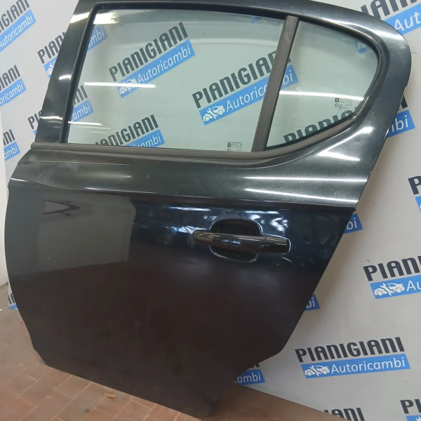 Porta posteriore sinistra Opel Corsa (2014 – 2019) 1.2 51 KW benzina 39135551 B12XER