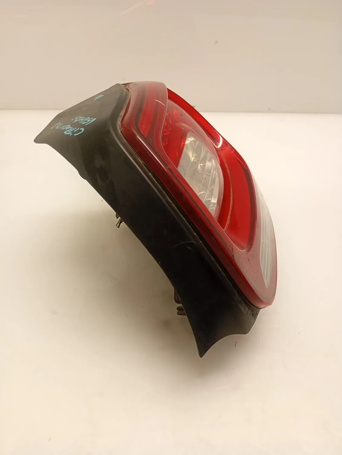 Faro posteriore destra Ds DS3 (2009 – 2016) 1.4 70 KW benzina 9676973380 8FP